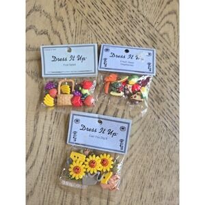 Vintage Buttons Dress It Up Buttons Fruit Salad Vegetables Flowers NOS Mushrooms